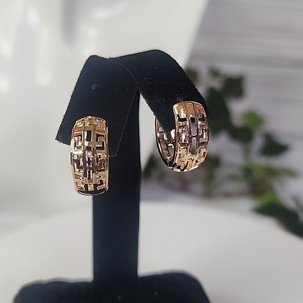 Small Gold Filled Hoop Earrings Greek Key Design New